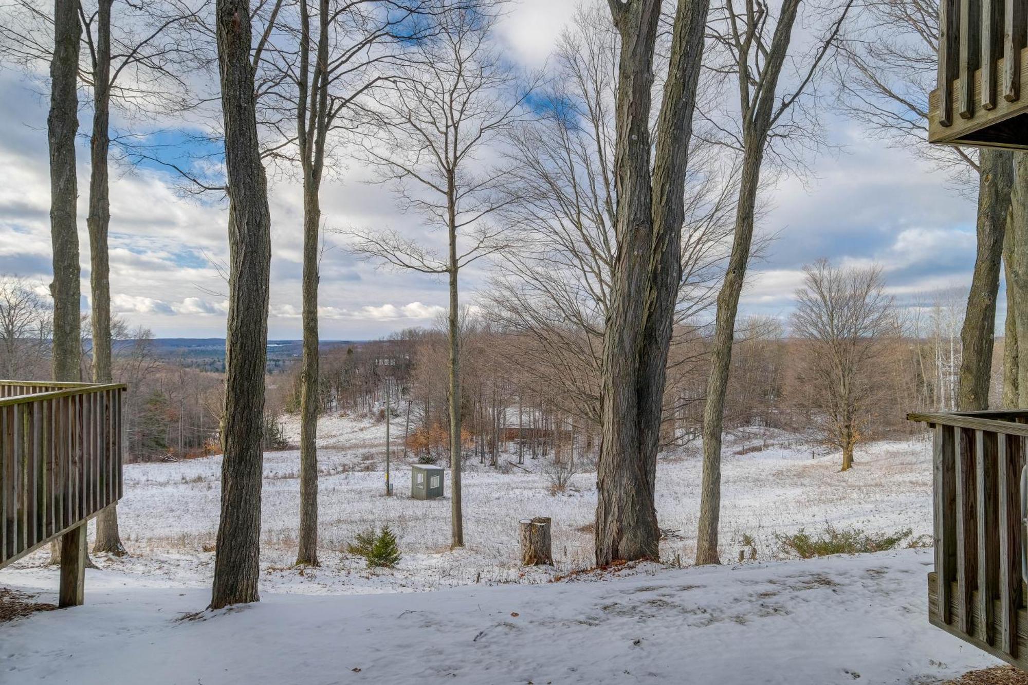 Bellaire Condo - Walk To Shanty Creek Resort! Εξωτερικό φωτογραφία