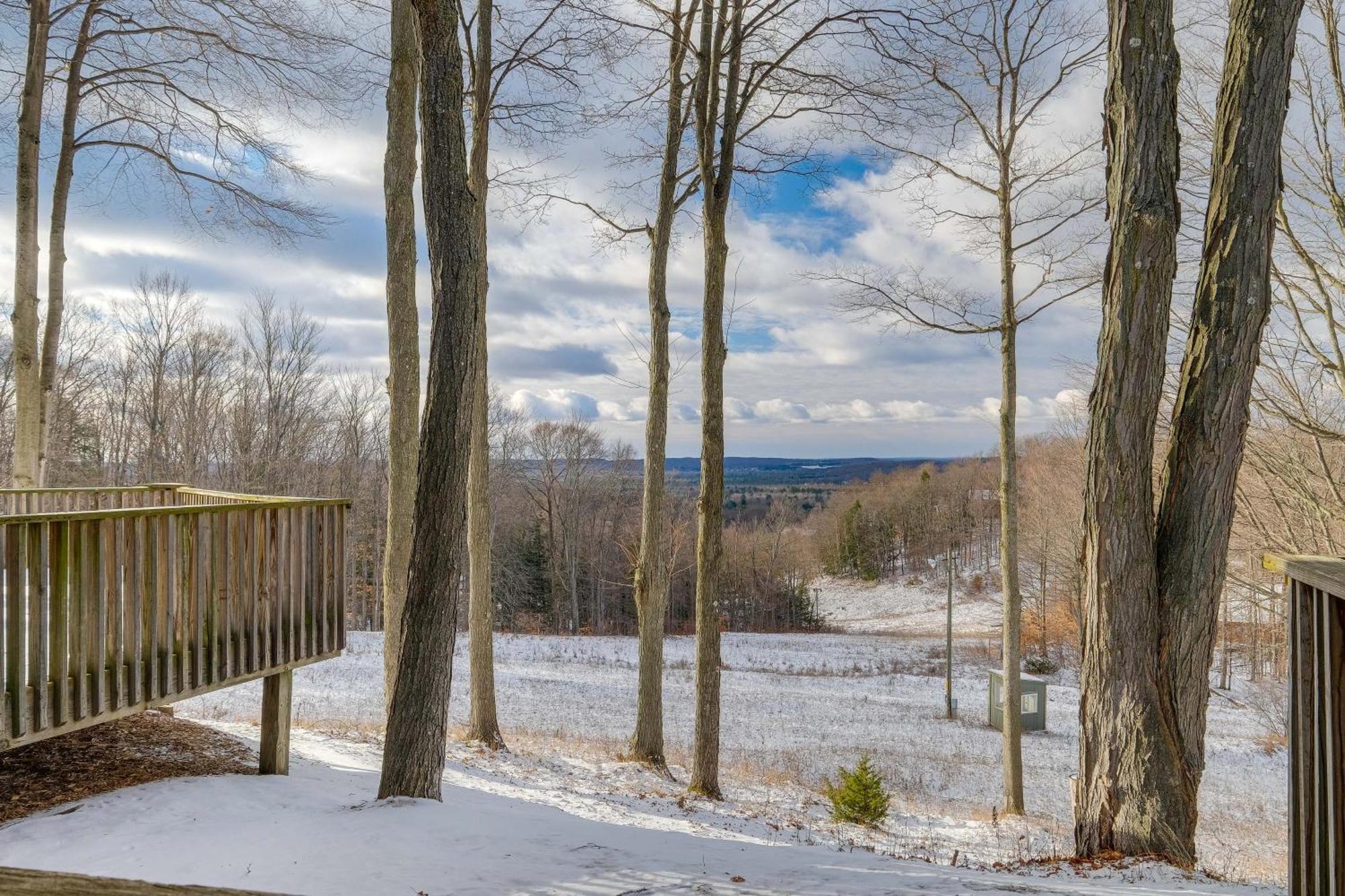 Bellaire Condo - Walk To Shanty Creek Resort! Εξωτερικό φωτογραφία